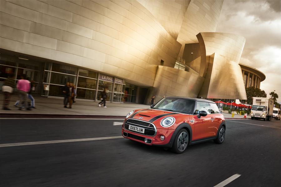 Mini Cooper S (F56) 2018 года  (WW) (фото 74 из 196)